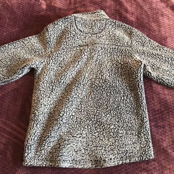 Quarter Zip Sherpa - Picture 3 of 3